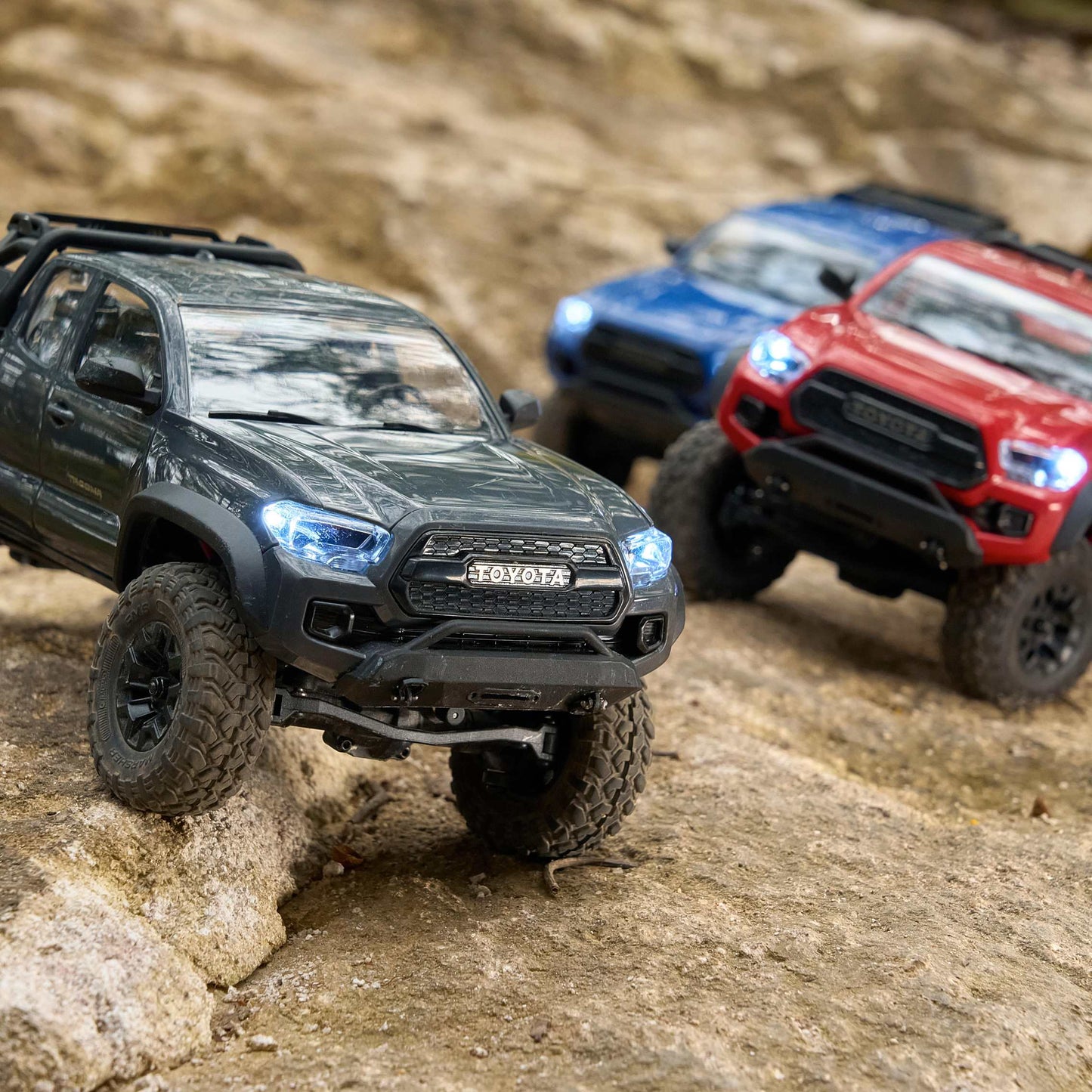 TCH 1:24 FCX24M Toyota Tacoma RTR