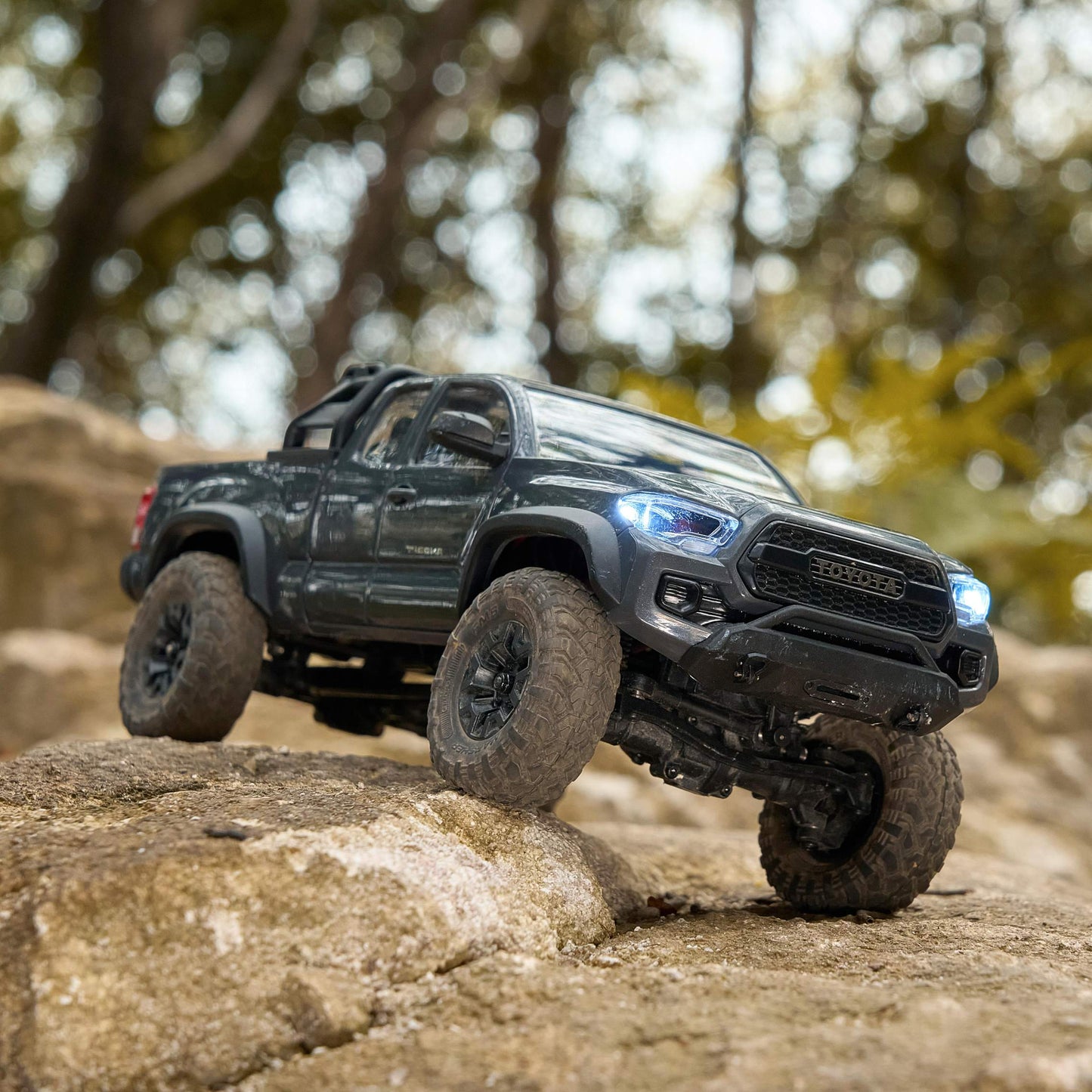 TCH 1:24 FCX24M Toyota Tacoma RTR