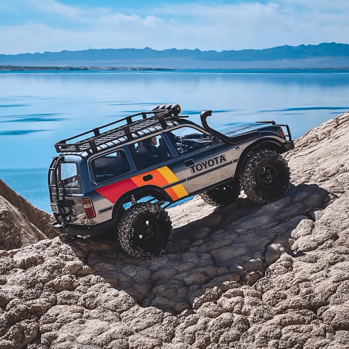 TCH 1:10 FCX10 LC80 Toyota Land Cruiser 80 RS