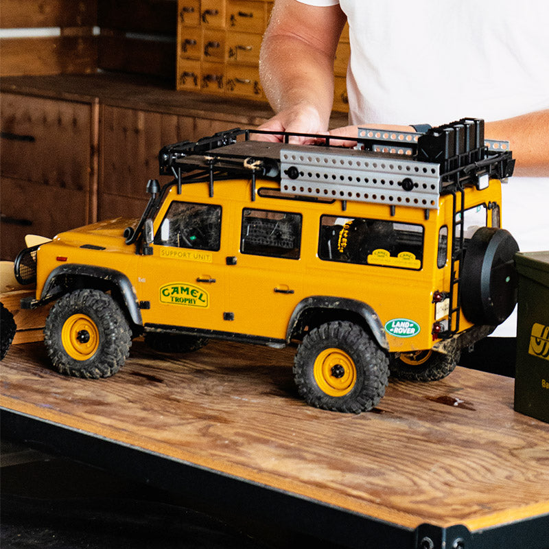 TCH 1:10 FCX10 Land Rover Camel Trophy Edition RS