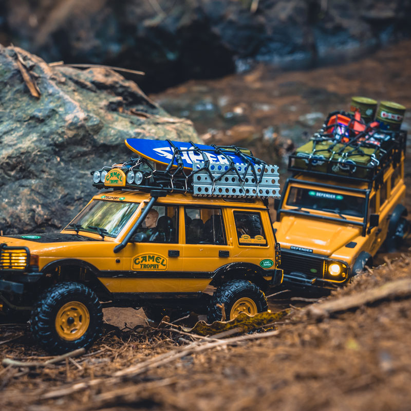 TCH FCX24M 1:24 Land Rover Camel Trophy Edition RTR