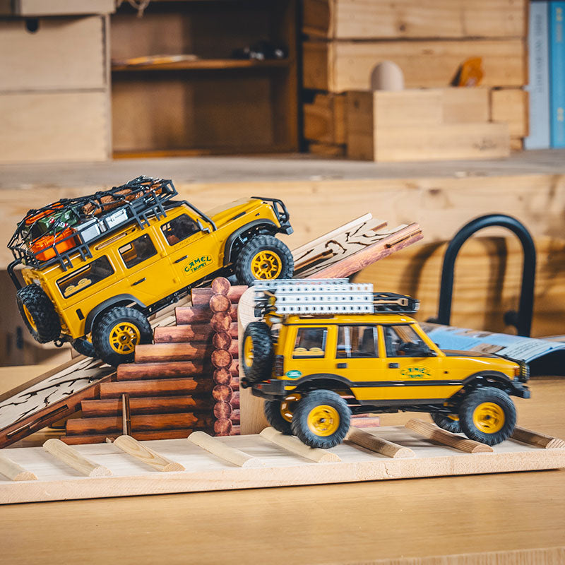 TCH FCX24M 1:24 Land Rover Camel Trophy Edition RTR