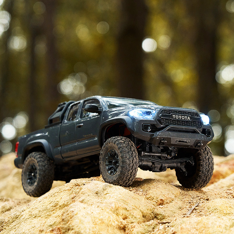 TCH 1:24 FCX24M Toyota Tacoma RTR