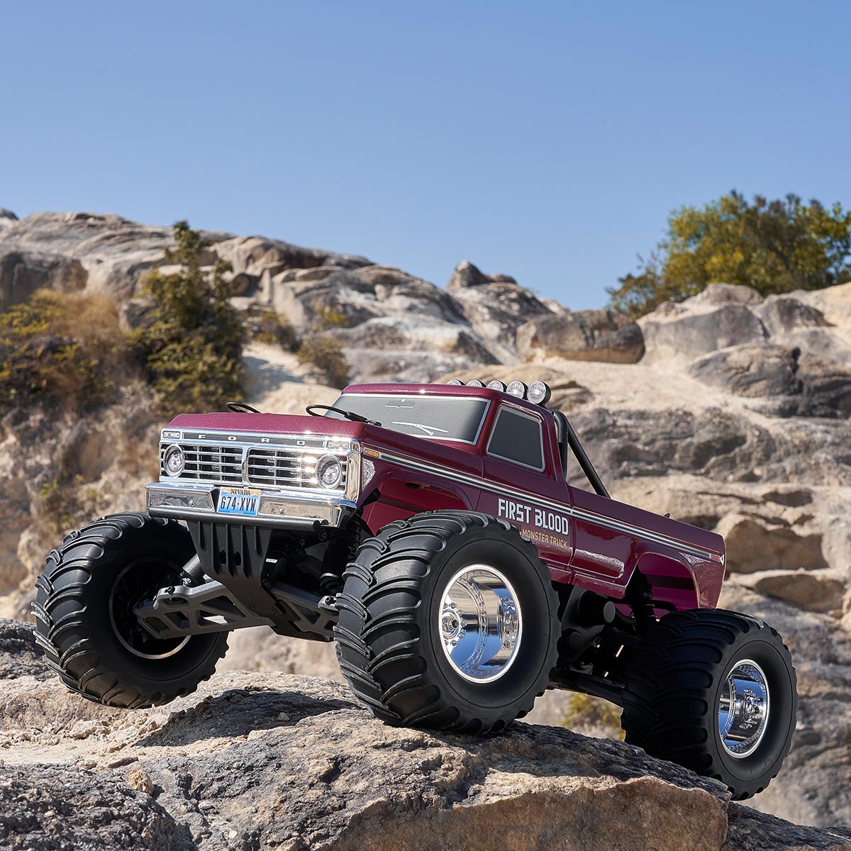 TCH 1:10 Ford F-100 Monster Truck 2WD RTR / RS